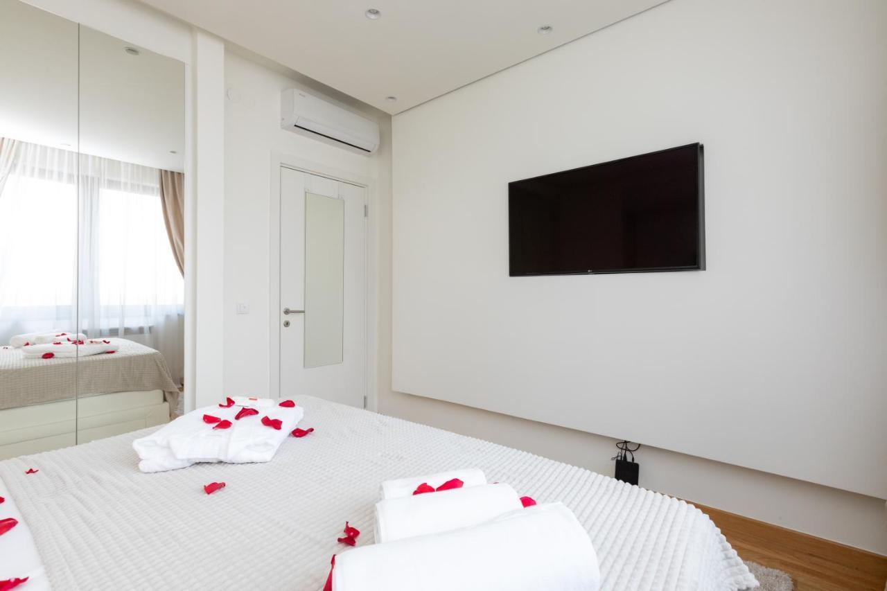 Waterfront - River View Apartment *